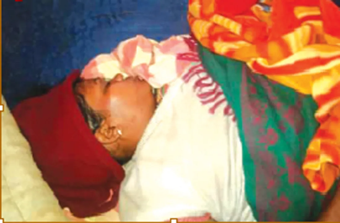  ସଂଜ୍ଞାହୀନ ଯୁବତୀ ଉଦ୍ଧାର, ଚିକିତ୍ସାରେ ଅର୍ଥାଭାବ ବାଧକ