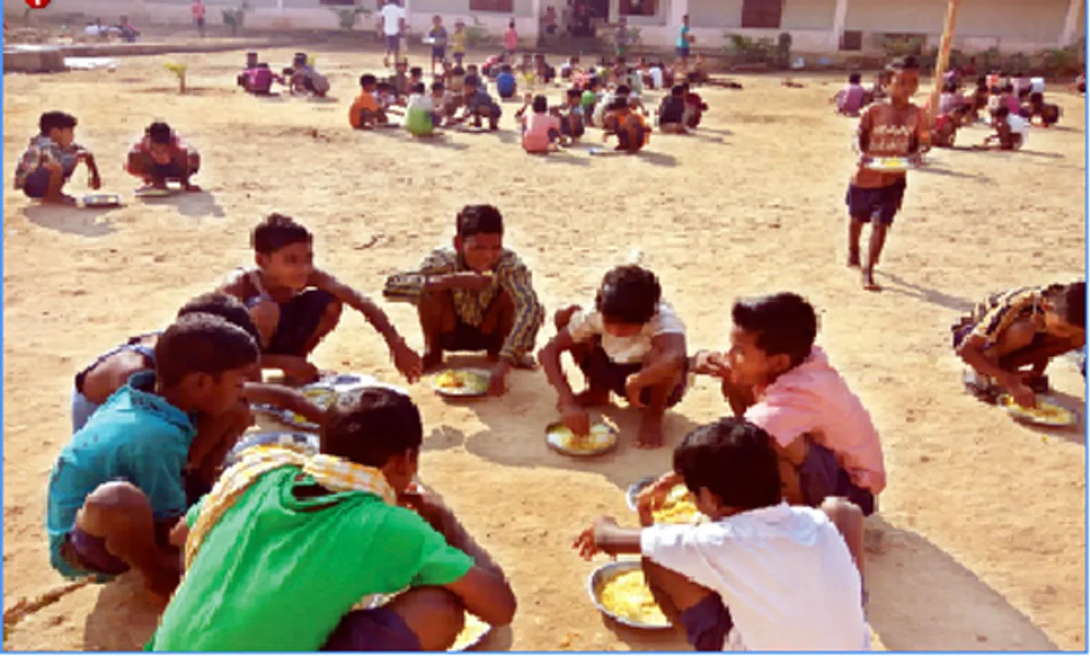  ଖୋଲା ମେଲାରେ ଭୋଜନ