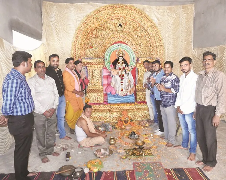  ବାଗ୍‌ଦେବୀଙ୍କୁ ଆରାଧନା