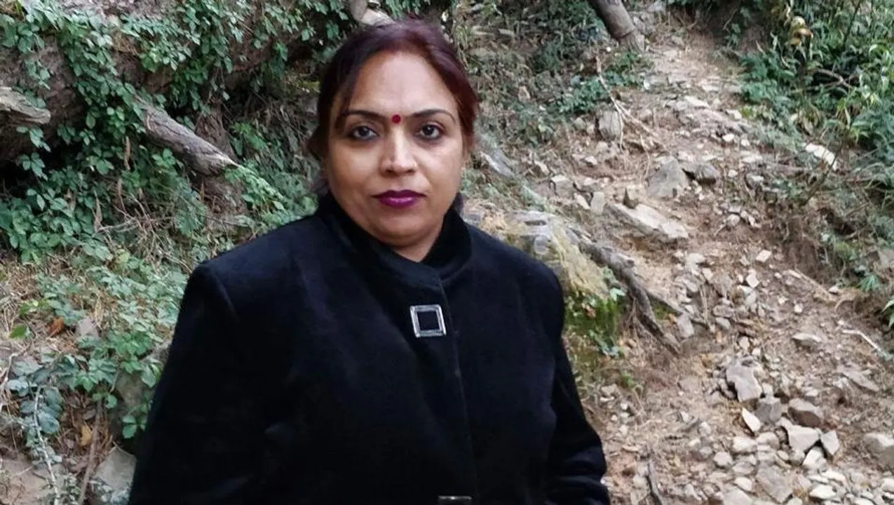  Ritu Chabra, 