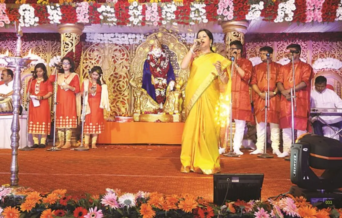  ସାଇ ଭଜନରେ ଭିଜିଲେ ୧୦ ହଜାର ଭକ୍ତ