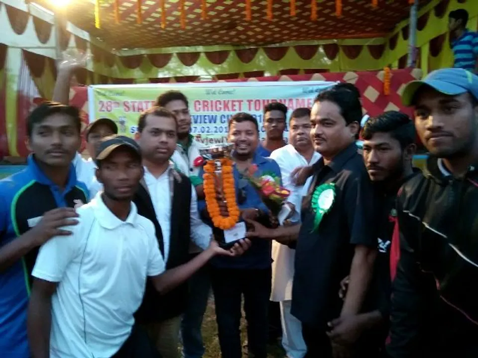  ବଳଦେବଜୀଉ କ୍ରିକେଟ୍‌: କ୍ରାଉନ୍‌ ସ୍ପୋର୍ଟିଂ ବିଜେତା