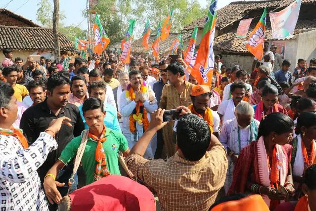  ଧର୍ମେନ୍ଦ୍ରଙ୍କ ମାରାଥନ ପ୍ରଚାର