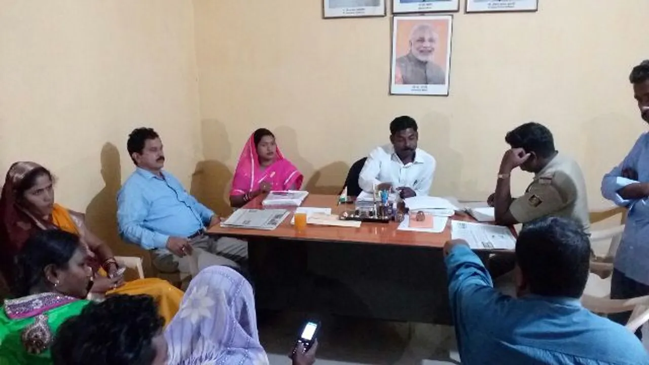  ସହକାରୀ ଯନ୍ତ୍ରୀଙ୍କୁ ଉଠାଇନେଲେ ସରପଞ୍ଚ