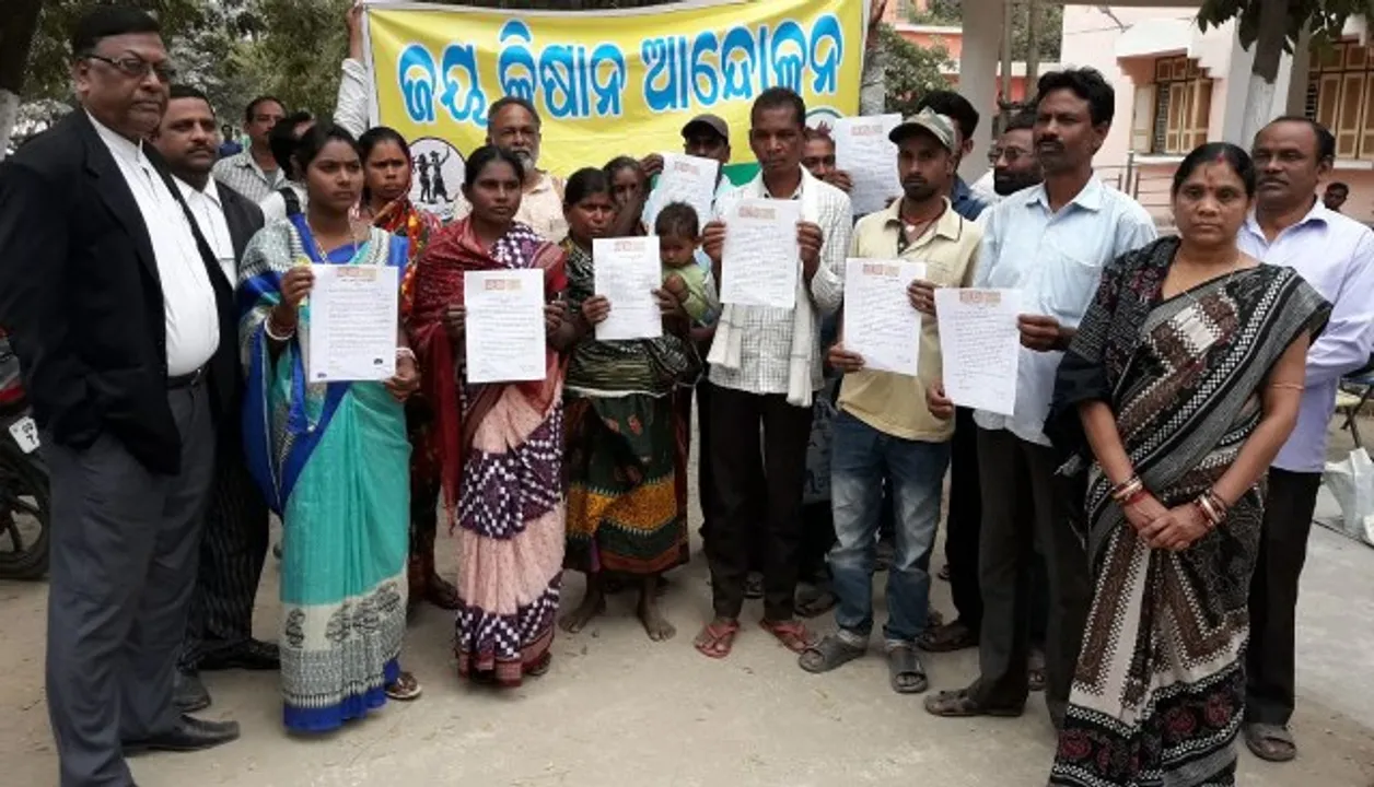  ୧୦ ମୃତ ଚାଷୀଙ୍କ ପରିବାର କଲେ ସତ୍ୟପାଠ : ଆମକୁ ନ୍ୟାୟ ଦିଅ