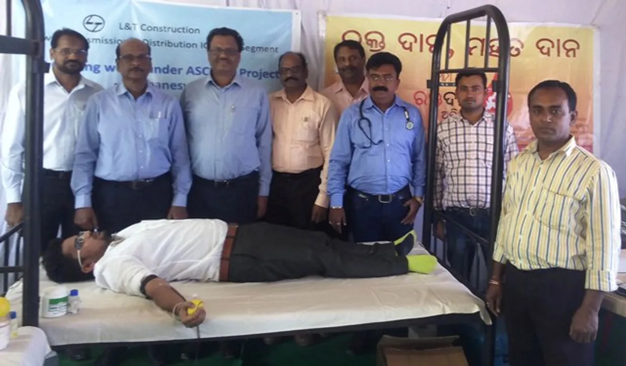  ଏଲ୍‌ ଆଣ୍ଡ ଟି କନ୍‌ଷ୍ଟ୍ରକ୍ସନ୍‌ ପକ୍ଷରୁ ରକ୍ତଦାନ ଶିବିର