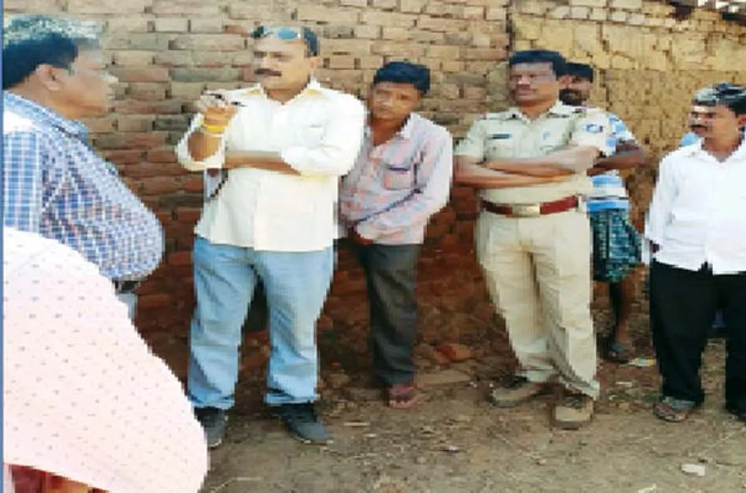  ଭିଟାମାଟିରୁ ଉଚ୍ଛେଦ ପାଇଁ ନୋଟିସ:ବୁଡ଼ି ଅଞ୍ଚଳରେ ଅସନ୍ତୋଷ