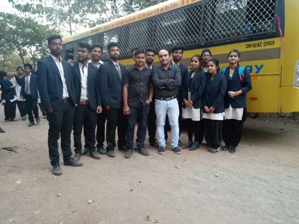  କେଏମ୍‌ବିବିରେ କ୍ୟାମ୍ପସ ଚୟନ