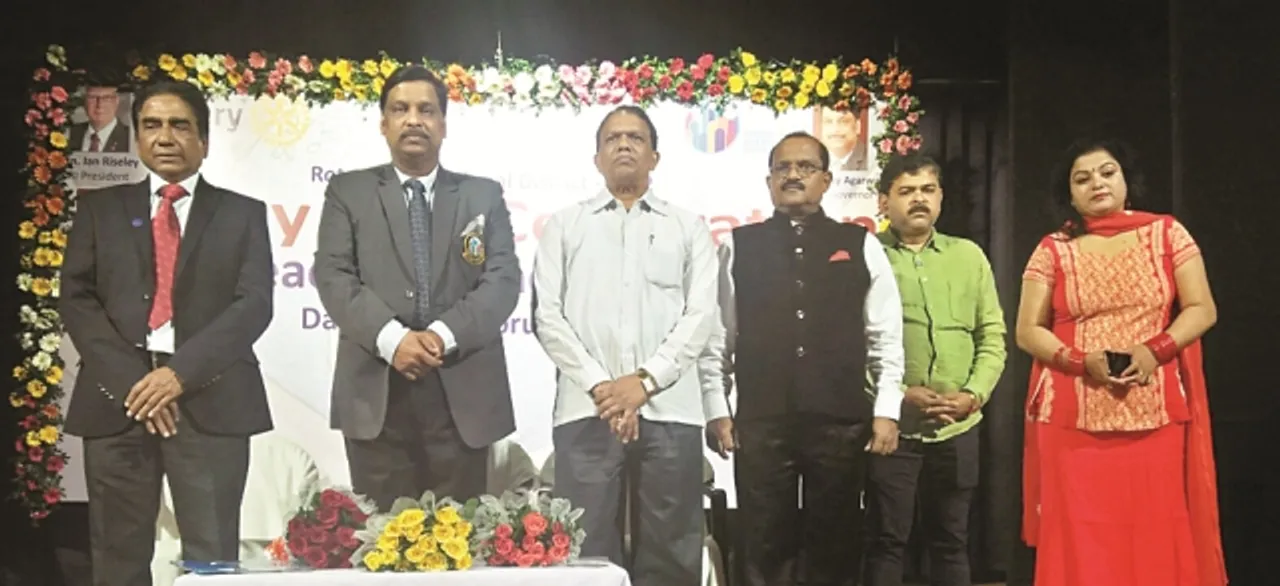  ପ୍ରତି ରୋଟାରିଆନ୍‌ ସେବା ପାଇଁ ସମର୍ପିତ