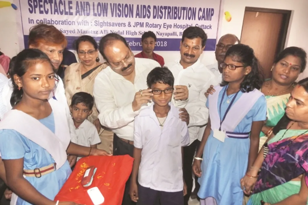  ୬୫୦ ସ୍ୱଳ୍ପ ଦୃଷ୍ଟିବାଧିତ ଛାତ୍ରଛାତ୍ରୀଙ୍କୁ ଚଷମା ବଣ୍ଟନ