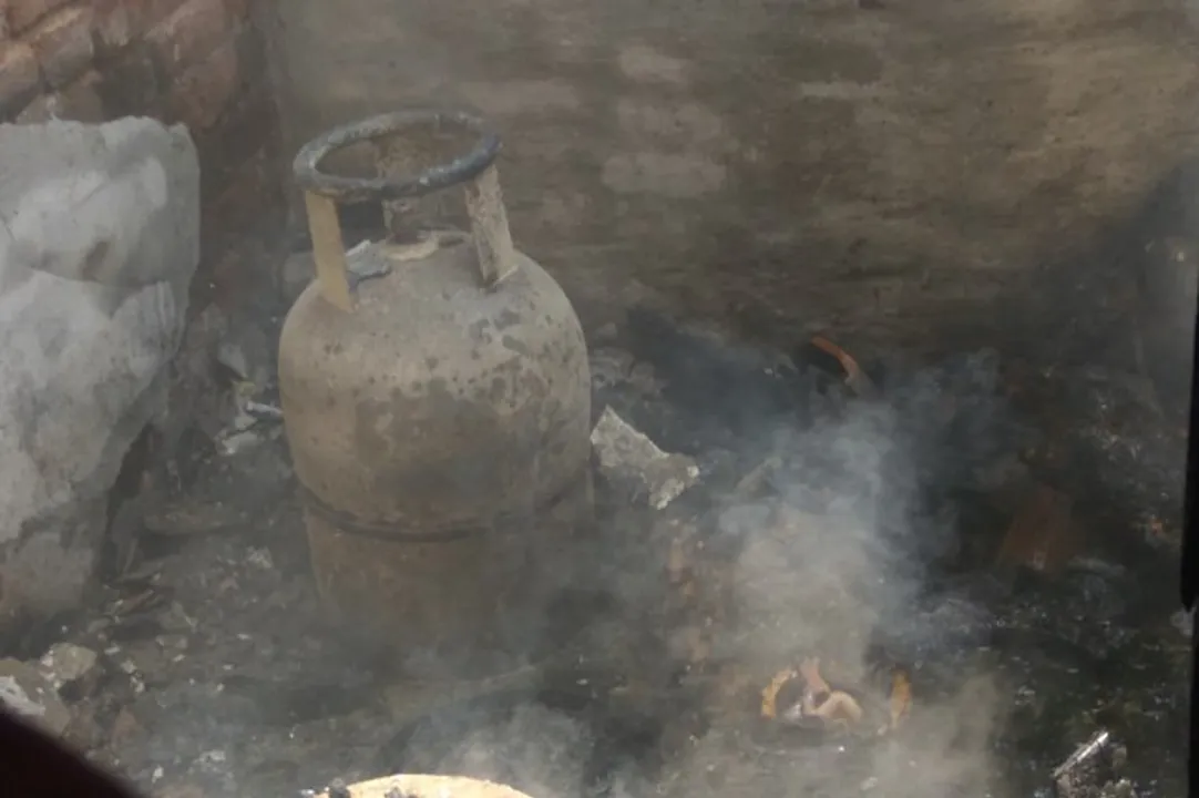  ଅସହ୍ୟ ହେଲା ଦାରିଦ୍ର୍ୟ : ୩ ଭଉଣୀଙ୍କ ଆତ୍ମହତ୍ୟା