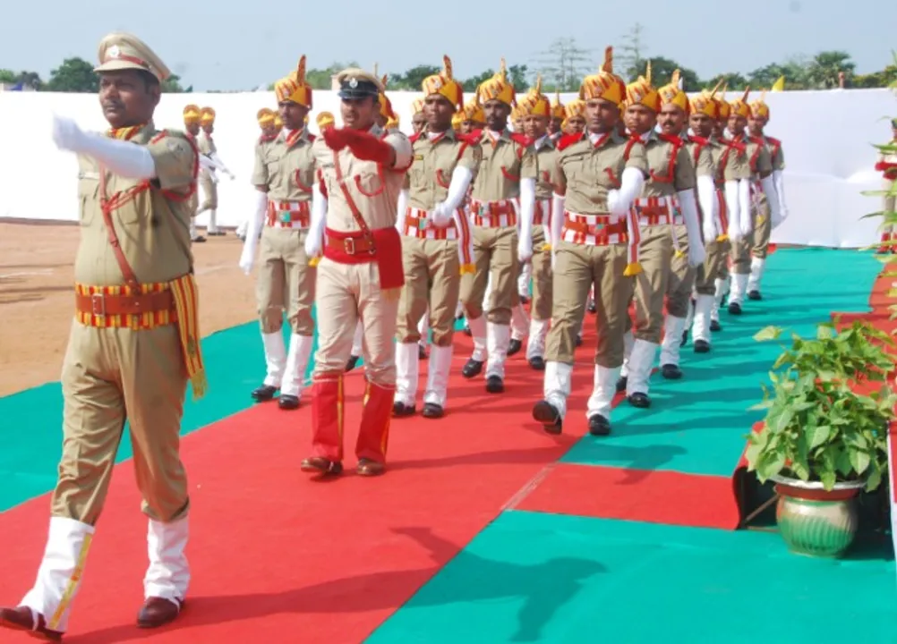  ଅଗ୍ନିଶମ ସୁରକ୍ଷା ସପ୍ତାହ, ଖୁବ୍‌ଶୀଘ୍ର ଅଣ୍ଡର ଓ୍ଵାଟର୍‌ ଟ୍ରେନିଂ