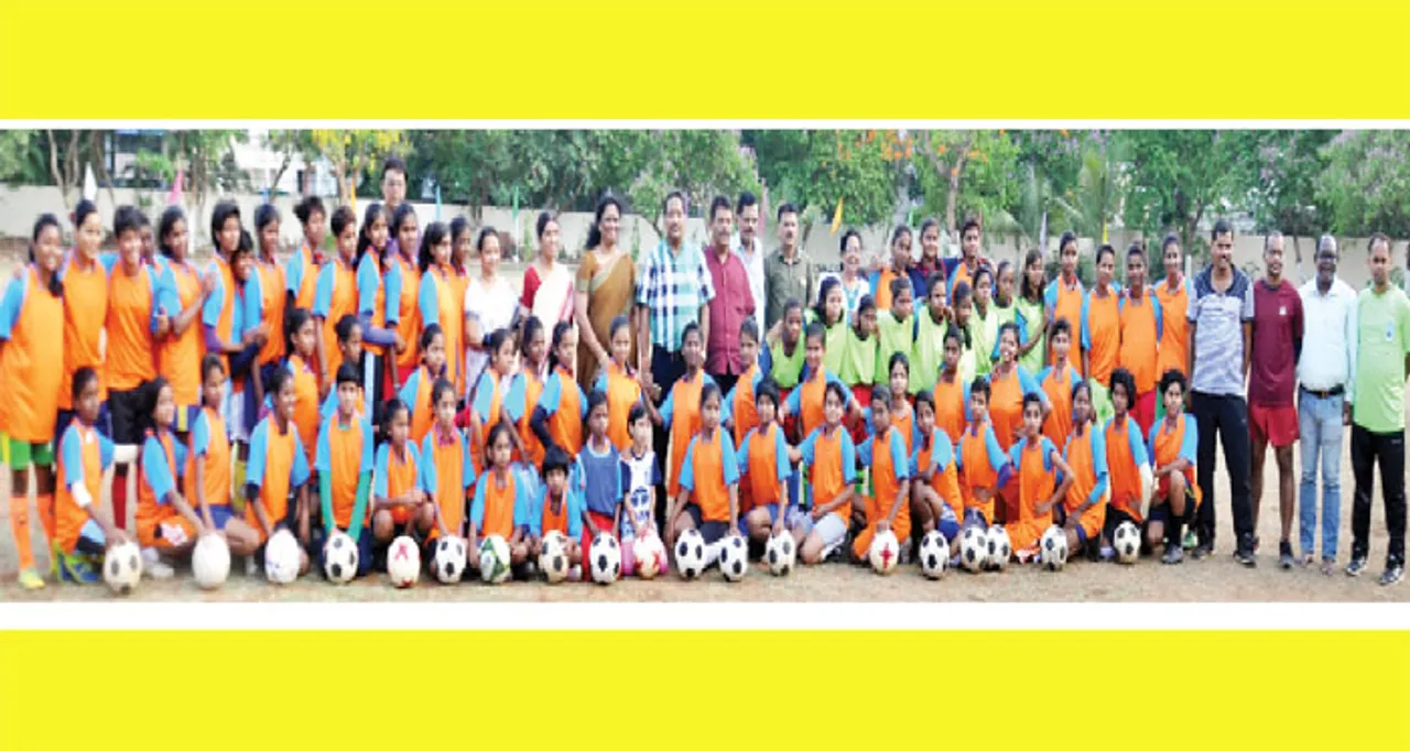  ଗ୍ରୀଷ୍ମକାଳୀନ ମହିଳା ଫୁଟ୍‌ବଲ୍‌ ପ୍ରଶିକ୍ଷଣ ଶିବିର ଆରମ୍ଭ