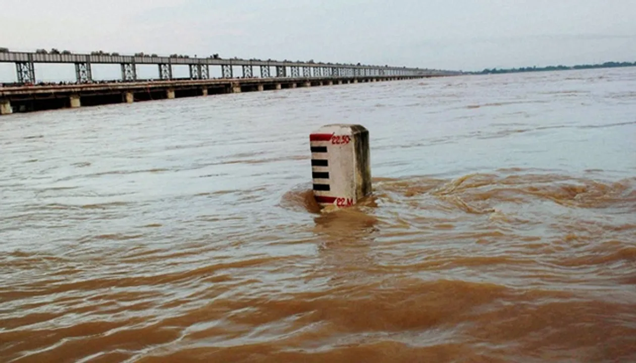  ପାଣି ପାଇଁ ମୁହାଁମୁହିଁ