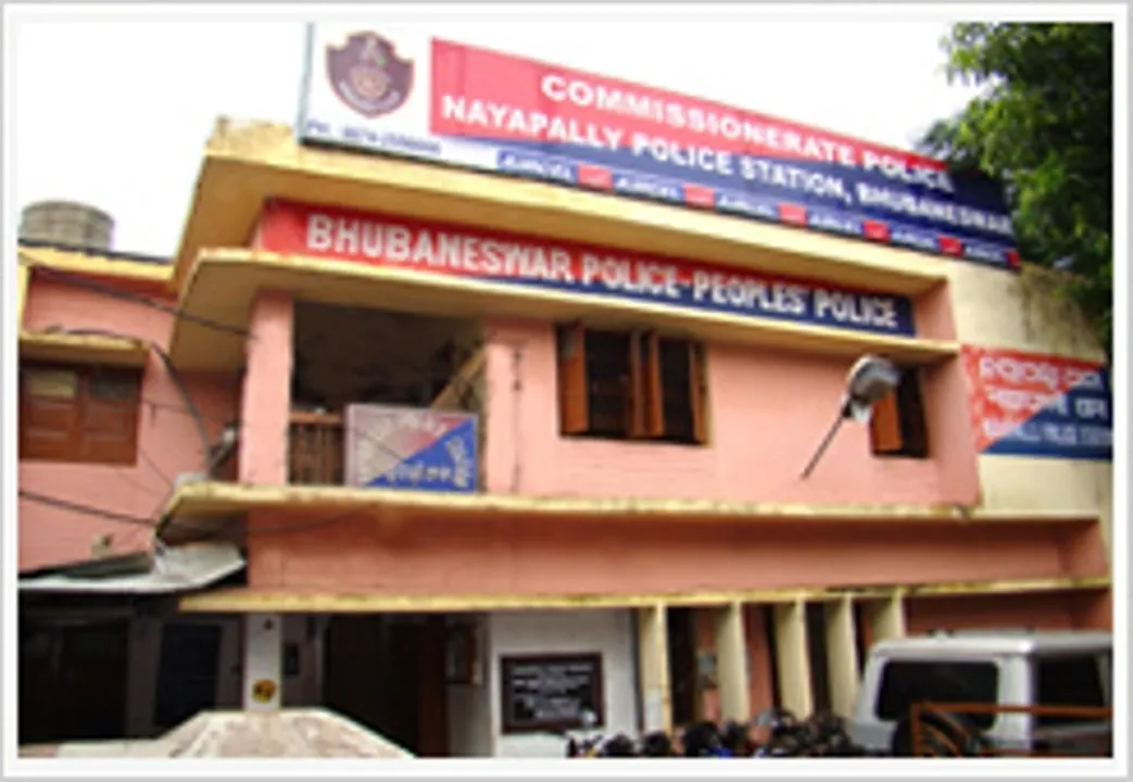  ଲେଡିଜ୍ ହଷ୍ଟେଲରେ ଦୁର୍ବୃତ୍ତଙ୍କ ଆକ୍ରମଣ ଘଟଣା: ତିନି ଅଭିଯୁକ୍ତ ଥାନାରେ ଅଟକ