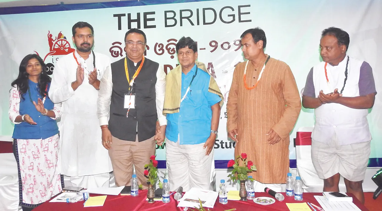  ‘ମଦ, ଟଙ୍କାରୁ ରାଜନୀତି ମୁକ୍ତ ହେଲେ ଆଦର୍ଶ ଯୁବନେତା ସୃଷ୍ଟି ସମ୍ଭବ’