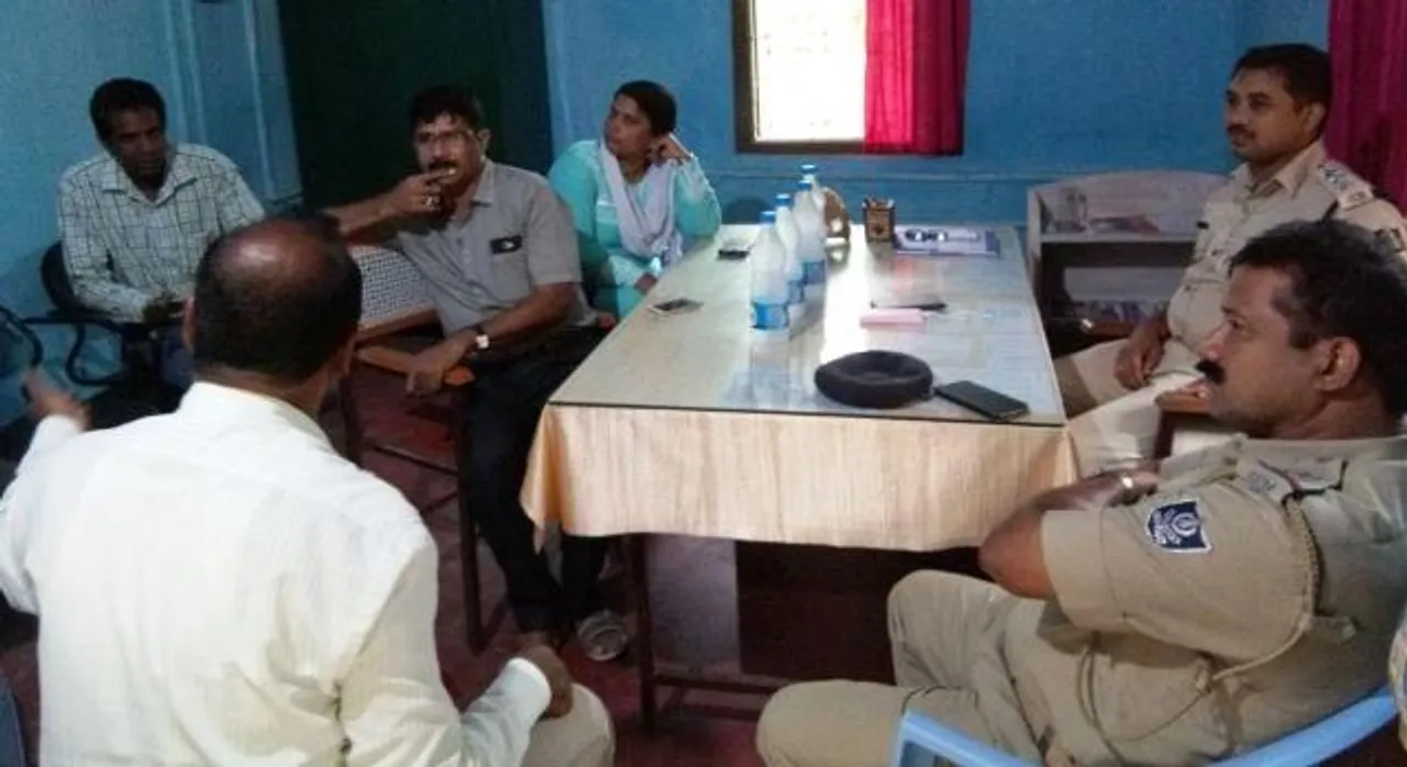  ଶୌଚାଳୟ କାମ ବିଲ୍‌ ପାଇଁ ଲାଞ୍ଚ ଅଭିଯୋଗ : ଚଢଉ ପାଇଁ ଆସି ମାଡ଼ ଖାଇଲେ, ଭିଜିଲାନ୍ସ ଟିମ୍‌କୁ ଉଦ୍ଧାର କଲା ପୁଲିସ