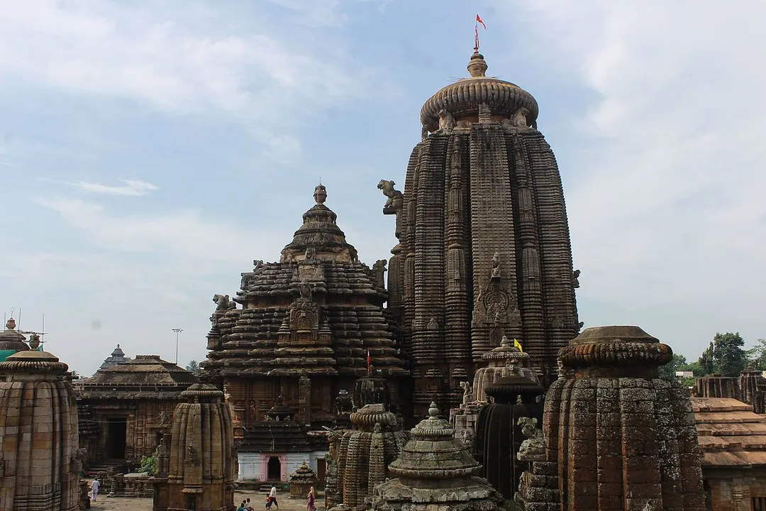  ଶ୍ରୀଲିଙ୍ଗରାଜଙ୍କ ଚନ୍ଦନ ଯାତ : ବୁଧବାର ହଳଦୀ ପାଣି, ଆଜି ଭଉଁରି