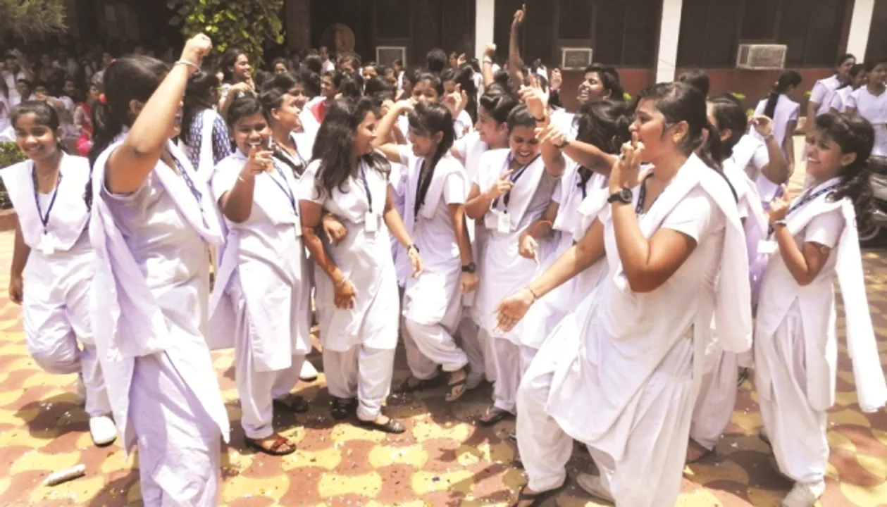  ଯୁକ୍ତ୨ ବିଜ୍ଞାନ ରେଜଲ୍ଟରେ ସରକାରୀ କଲେଜ ପଛରେ : ସମୀକ୍ଷା କରିବାକୁ ପଛଘୁଞ୍ଚା କାହିଁକି?