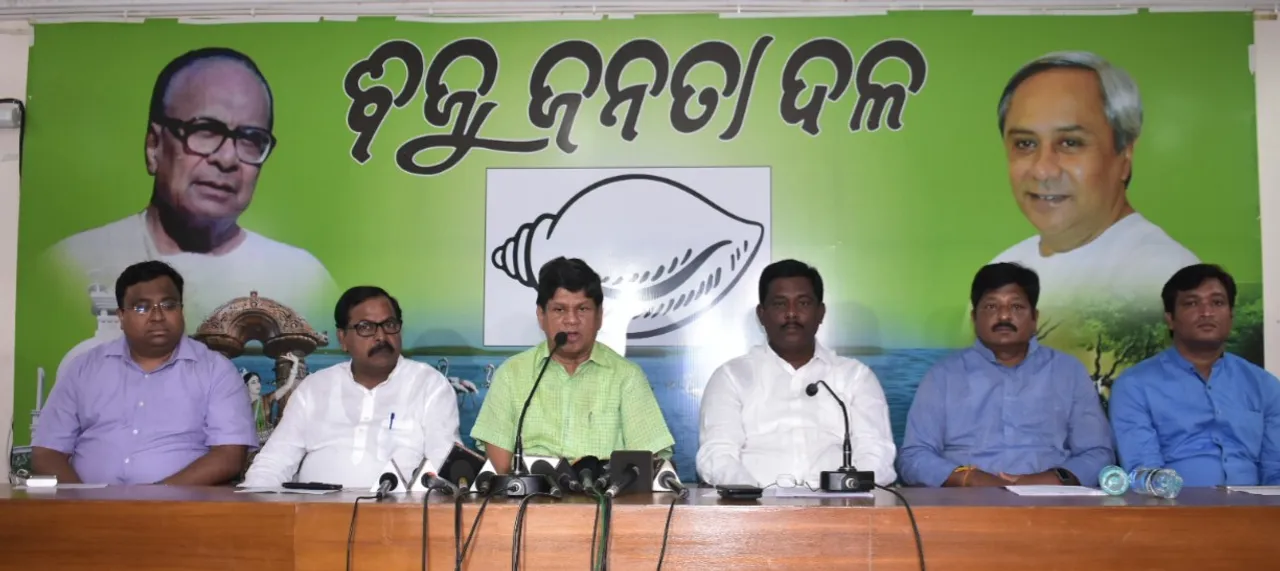  ମହାନଦୀ ପ୍ରସଙ୍ଗରେ ସୌମ୍ୟରଂଜନ କହିଲେ- ଧର୍ମେନ୍ଦ୍ରଙ୍କ କଥାରେ ଆନ୍ତରିକତା ନାହିଁ