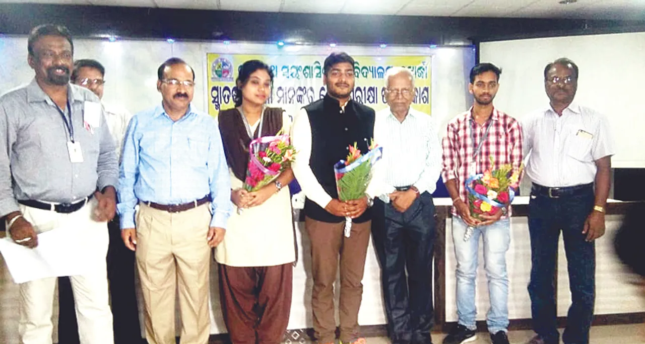  ପିଏନ୍‌ କଲେଜ ସ୍ନାତକ ଫଳ: ୮୭ % ପାସ୍‌, ଛାତ୍ରୀ ଆଗରେ