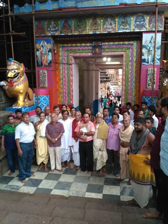  ଶ୍ରୀଲିଙ୍ଗରାଜ ମନ୍ଦିରରେ ଅବକ୍ଷୟ ମୂର୍ତ୍ତି ପୁନରୁଦ୍ଧାର ପ୍ରକ୍ରିୟା : ମୁକ୍ତିମଣ୍ଡପ ପଣ୍ଡିତଙ୍କ ନିଷ୍ପତ୍ତିକୁ ଅପେକ୍ଷା