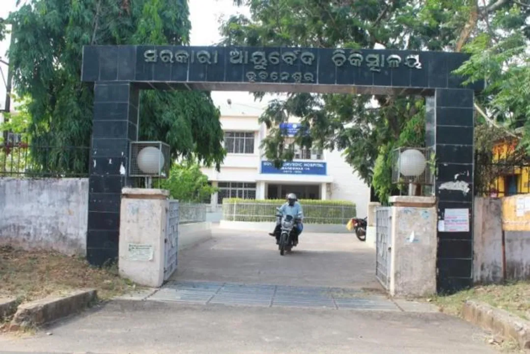  ବିନା ଲାଇସେନ୍‌ସରେ ଆୟୁର୍ବେଦିକ ଫାର୍ମାସି