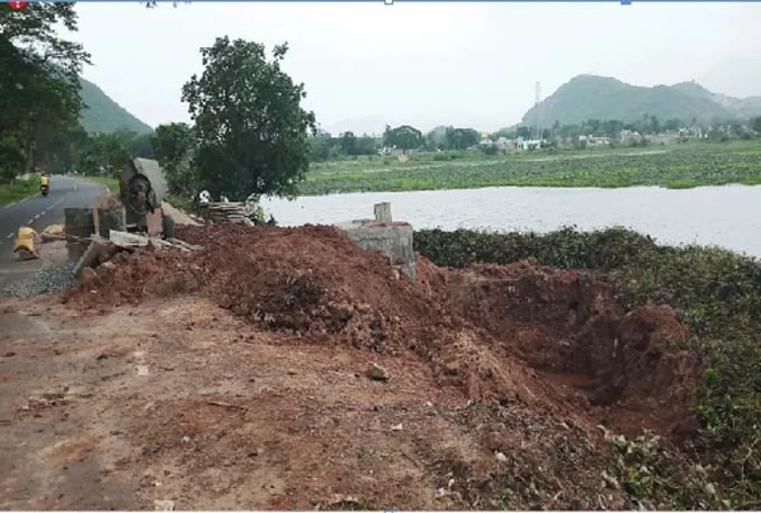  ପାଣି ପଞ୍ଚାୟତ ଦୁର୍ନୀତି-୨:ପାଣି ପଞ୍ଚାୟତକୁ ଦୁର୍ବଳ କରି ଲାଭ ଉଠାଉଛନ୍ତି ଯନ୍ତ୍ରୀ ଓ ଠିକାଦାର
