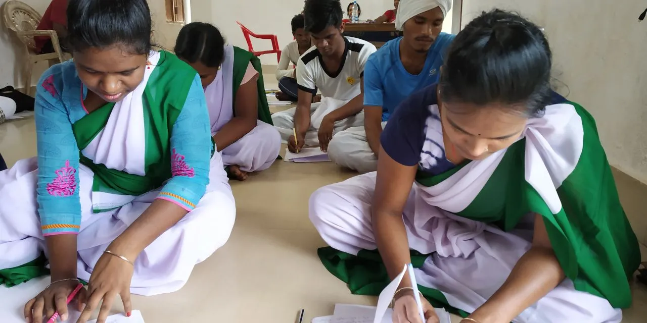  ହୋ’ ଭାଷାରେ ପରୀକ୍ଷା ଦେଲେ ଜନଜାତି ଛାତ୍ରଛାତ୍ରୀ