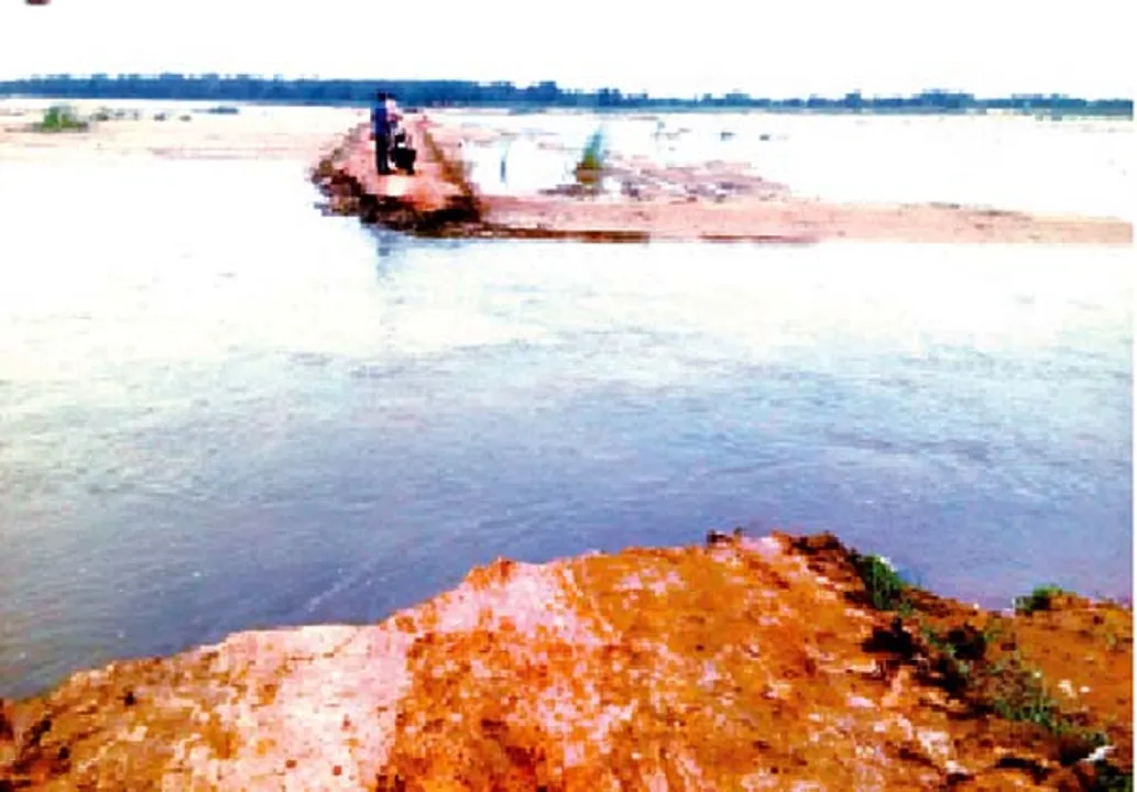  ଭାଙ୍ଗିଗଲା ଖରାଦିନିଆ ରାସ୍ତା