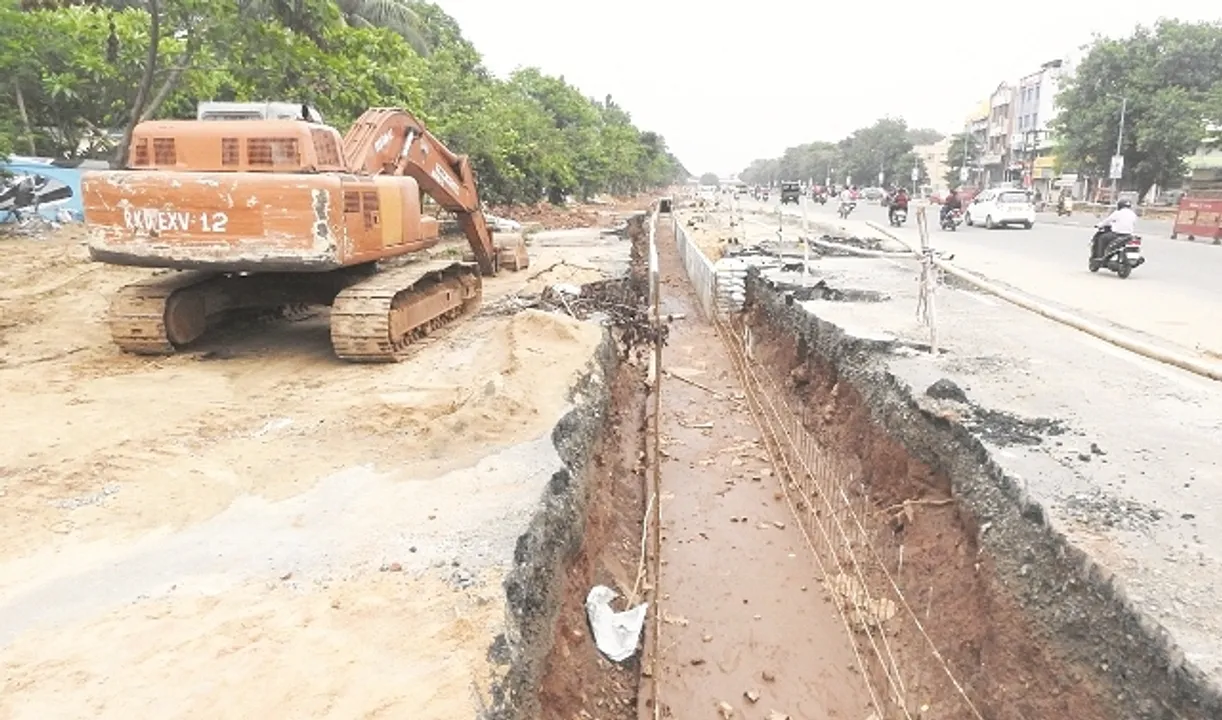  ଟାର୍ଗେଟ୍‌ରୁ ବହୁ ଦୂରରେ ଭୁବନେଶ୍ୱର