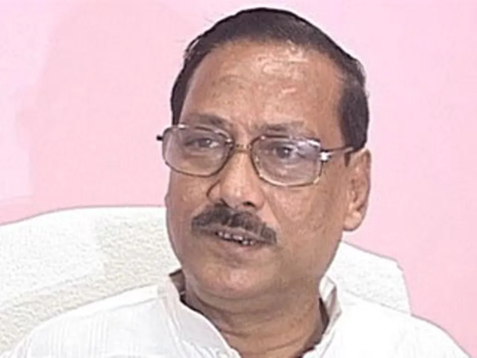  ବିଧାୟକ ପ୍ରଭାତ ତ୍ରିପାଠୀଙ୍କ ଗାଡ଼ି ଉପରକୁ ଅଣ୍ଡାମାଡ଼, କଂଗ୍ରେସ କର୍ମୀ ଅଟକ