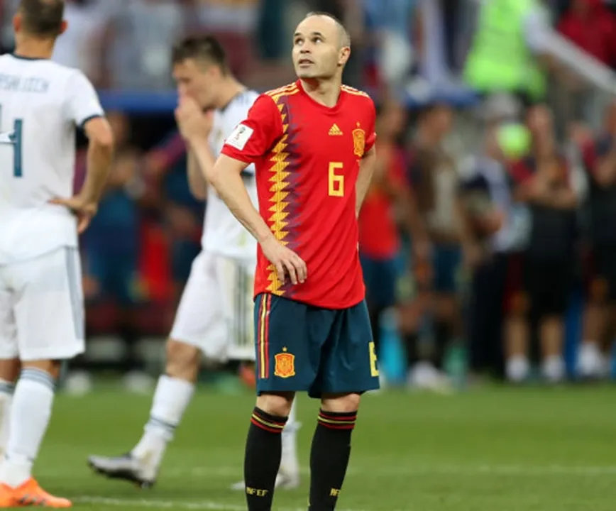  MOSCOW, RUSSIA - JULY 01:  Andres Iniesta of Spain looks dejected following his sides defeat in the 2018 FIFA World Cup Russia Round of 16 match between Spain and Russia at Luzhniki Stadium on July 1, 2018 in Moscow, Russia.  (Photo by Clive Rose/Getty Images) 
