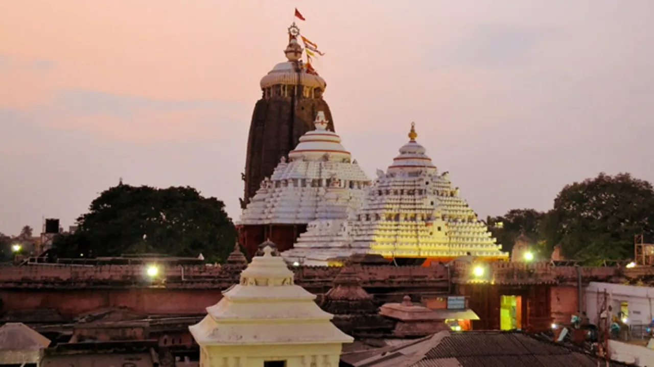  କମିସନଙ୍କ ନିକଟରେ ଶ୍ରୀମନ୍ଦିର ମୁଖ୍ୟ ପ୍ରଶାସକ,ପୁରୀ ଜିଲ୍ଲାପାଳଙ୍କ ସତ୍ୟପାଠ ଦାଖଲ