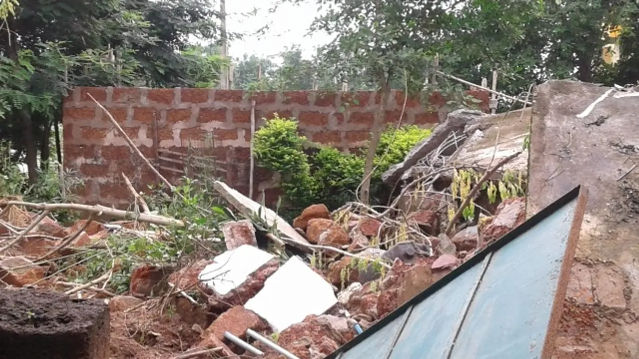  ଅଧାପନ୍ତରିଆ ଜବରଦଖଲ ଉଚ୍ଛେଦ, ଅଭିଯୋଗକାରୀଙ୍କୁ ଧମକ