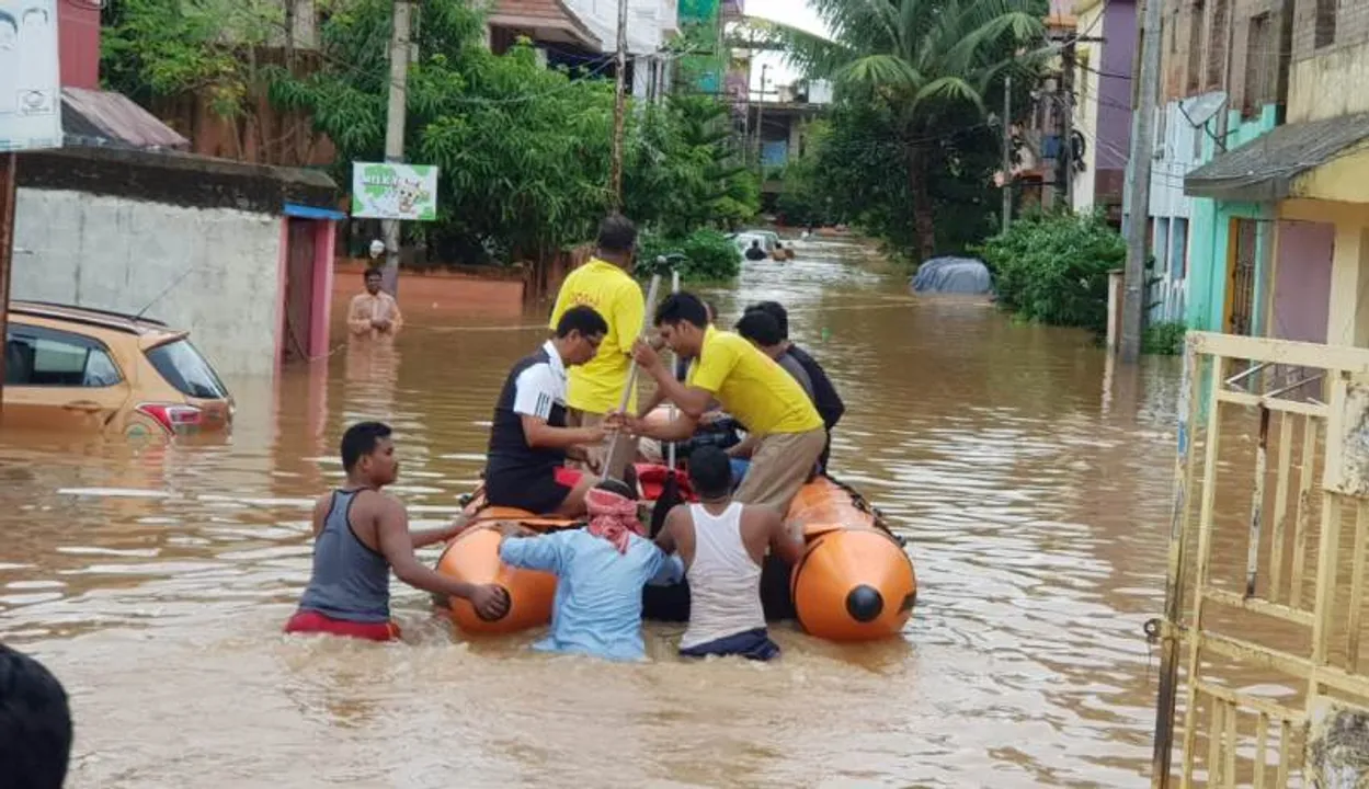  ଭୁବନେଶ୍ୱର: ବନ୍ୟା ପ୍ରଭାବିତ ଅଂଚଳରେ ଉଦ୍ଧାର କାର୍ଯ୍ୟ ଜାରି।