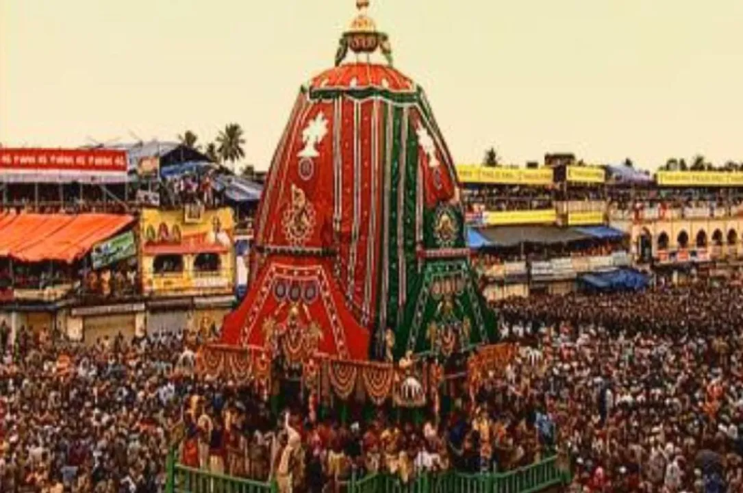  ନିର୍ଦ୍ଧାରିତ ସମୟ ପୂର୍ବରୁ ରଥଟଣା ଆରମ୍ଭ: ଅାଗେ ଗଲେ ବଡ଼ଭାଇ, ପଛେ ଚାନ୍ଦମୁହିଁ; ଶେଷେ ଗଲେ କାଳିଅା ଗୋସେଇଁ..