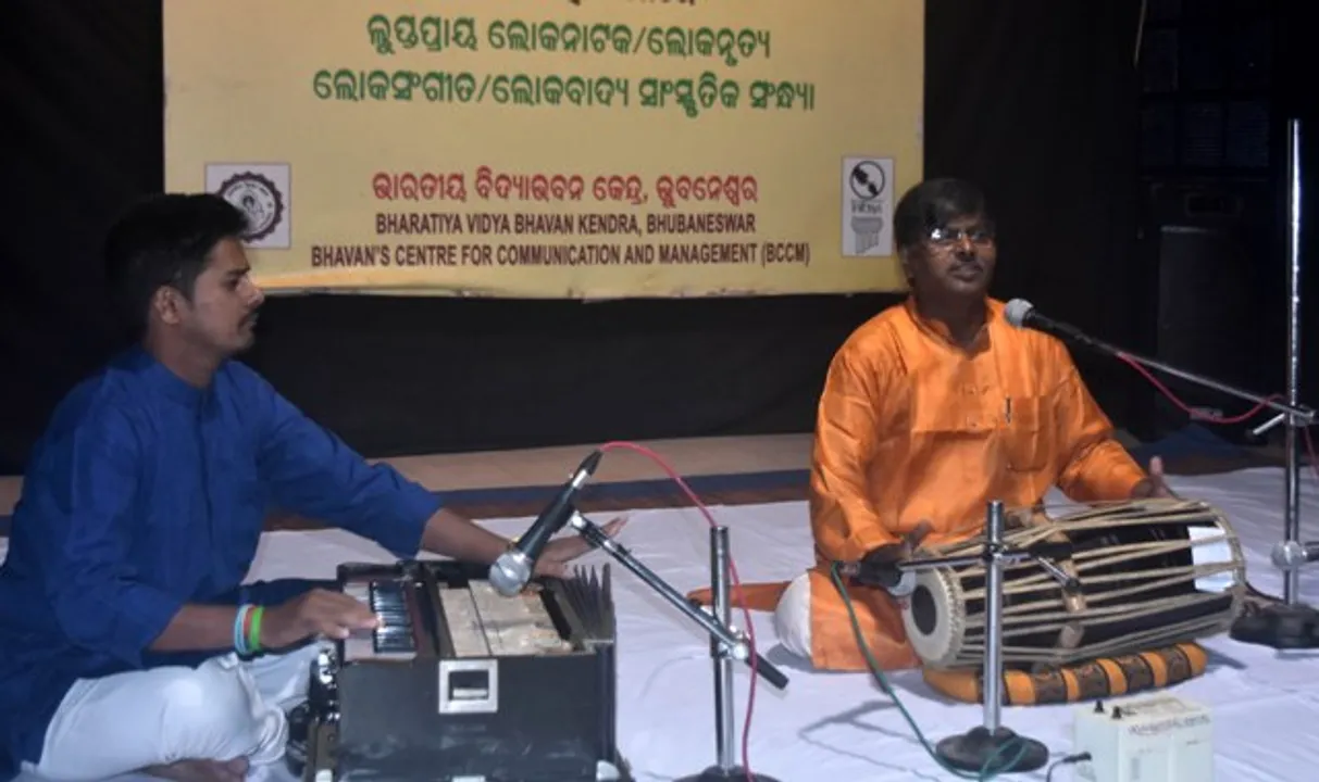  ଲୁପ୍ତପ୍ରାୟ ଲୋକକଳାରେ ପଲ୍ଲୀ ସଙ୍ଗୀତ