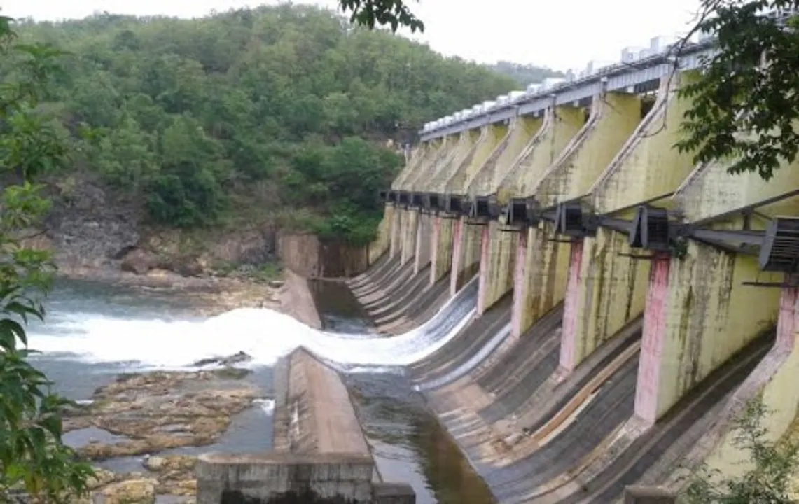  ସ୍ୱଳ୍ପବୃଷ୍ଟି ଯୋଗୁଁ ସବୁ ଜଳଭଣ୍ଡାରରେ ଜଳସ୍ତର ହ୍ରାସ : ୫୨୬ ମେଗାଓ୍ଵାଟ୍‌ ଜଳବିଦ୍ୟୁତ୍‌ ଉତ୍ପାଦନ ଖସିଲା