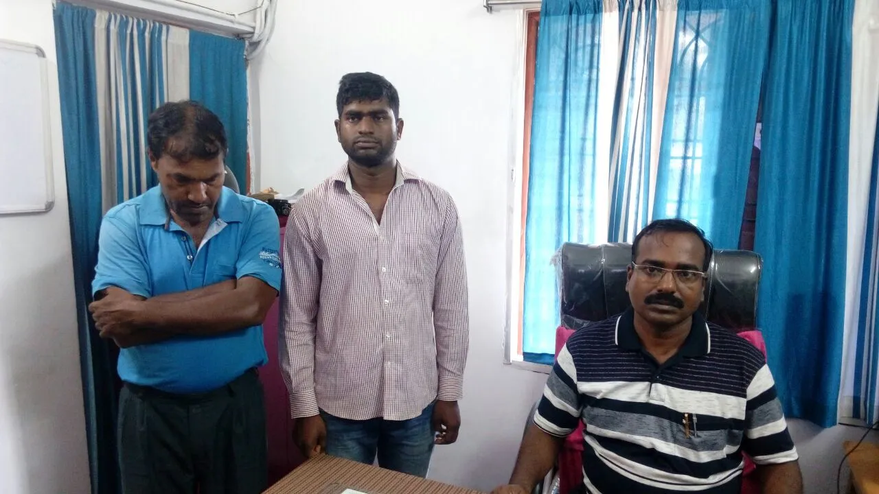  ଜୟପୁର: ୨ ନକଲି ନକ୍ସଲ ଗିରଫ, ବାଇକ-ମୋବାଇଲ ଜବତ