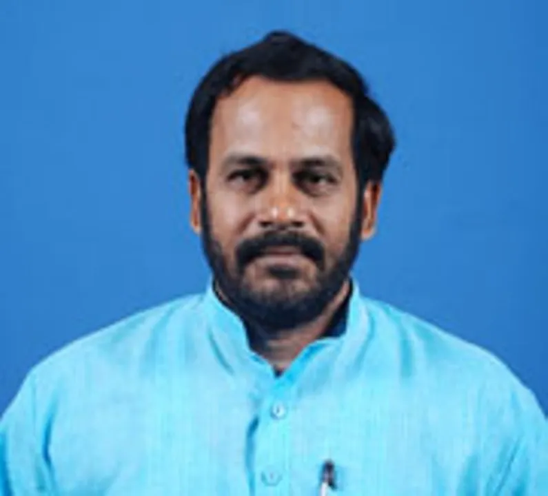  ନବୀନ ନନ୍ଦଙ୍କ ୧୩ ଘଣ୍ଟା ପତ୍ତା ମିଳିଲାନି : ୪୦ କି.ମି. ଚାଲି ହୋଟେଲରେ ପହଞ୍ଚିଲେ!