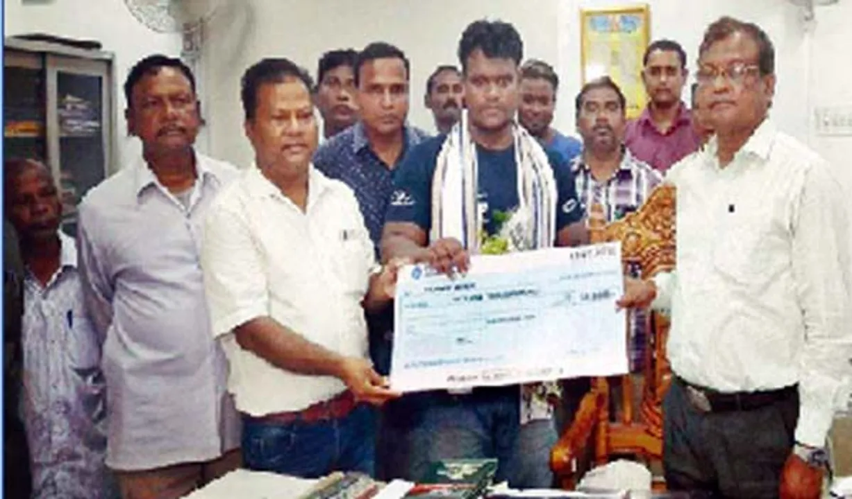  ବିଶ୍ୱ ବାହୁକୁସ୍ତି ପାଇଁ ପ୍ରମୋଦଙ୍କୁ ସହାୟତା