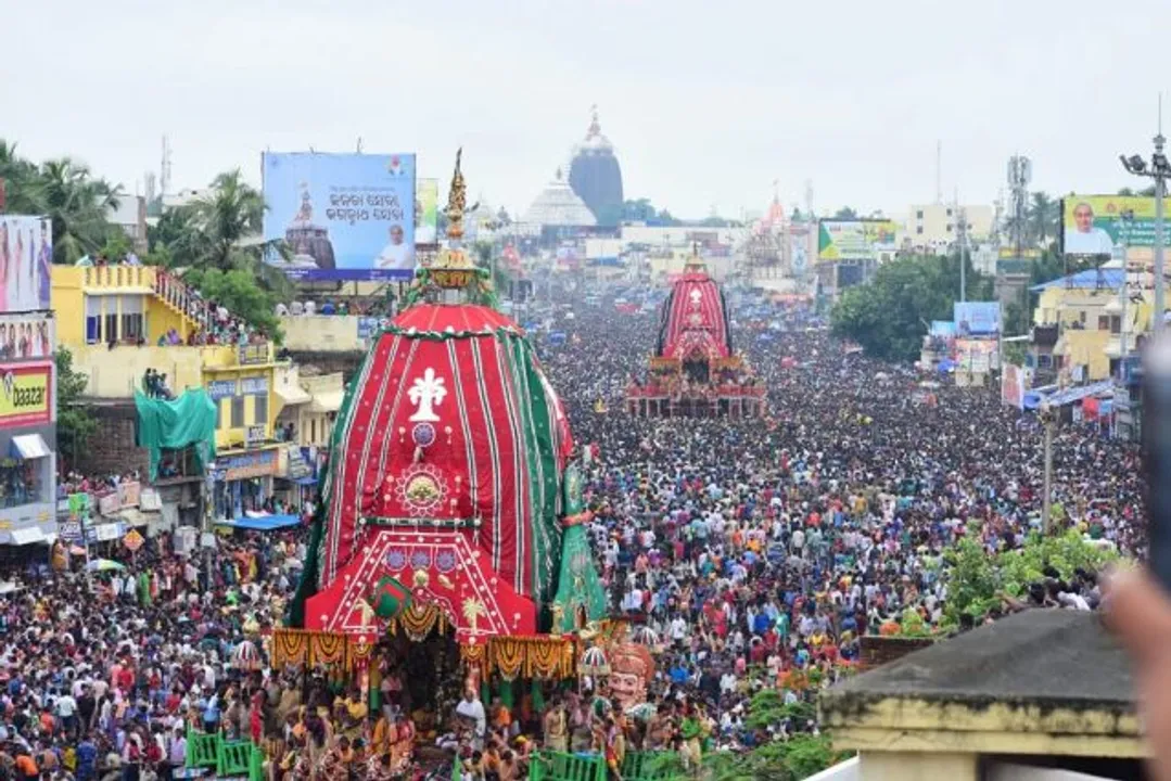  ରଥର ପଥ: ବଡ଼ଦାଣ୍ଡର ଚାରିଖଳା