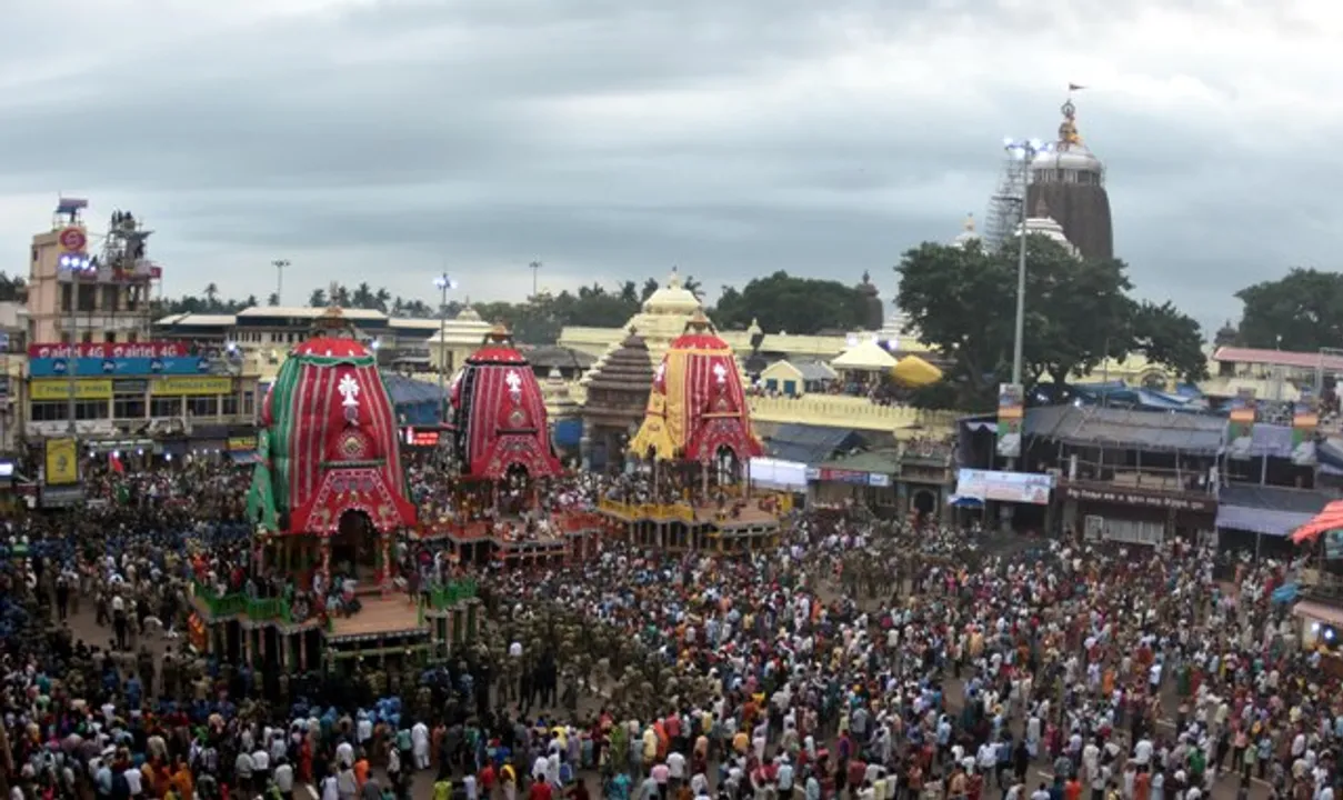 ମହାପ୍ରଭୁଙ୍କ ଘୋଷଯାତ୍ରା ପାଇଁ ପୁରୀ ବଡ଼ଦାଣ୍ଡରେ ତିନି ରଥ