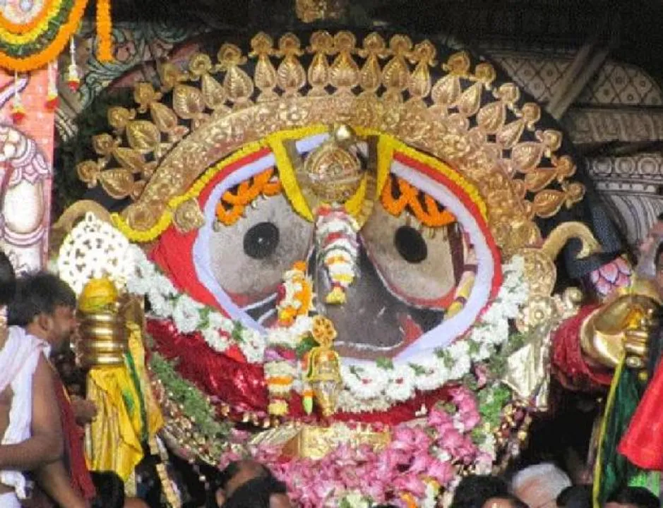  ଆଜି ସୁନାବେଶ : ରାତି ୧୧ଟା ପର୍ଯ୍ୟନ୍ତ ଭକ୍ତମାନେ ମହାପ୍ରଭୁଙ୍କୁ ସୁନାବେଶରେ ଦର୍ଶନ କରିପାରିବେ