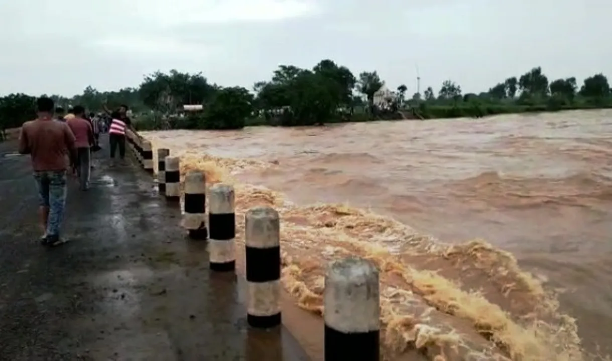  ଜଳକା, ସୁବର୍ଣ୍ଣରେଖାର ଜଳସ୍ତର ବିପଦ ସଙ୍କେତ ଉପରେ ପ୍ରବାହିତ