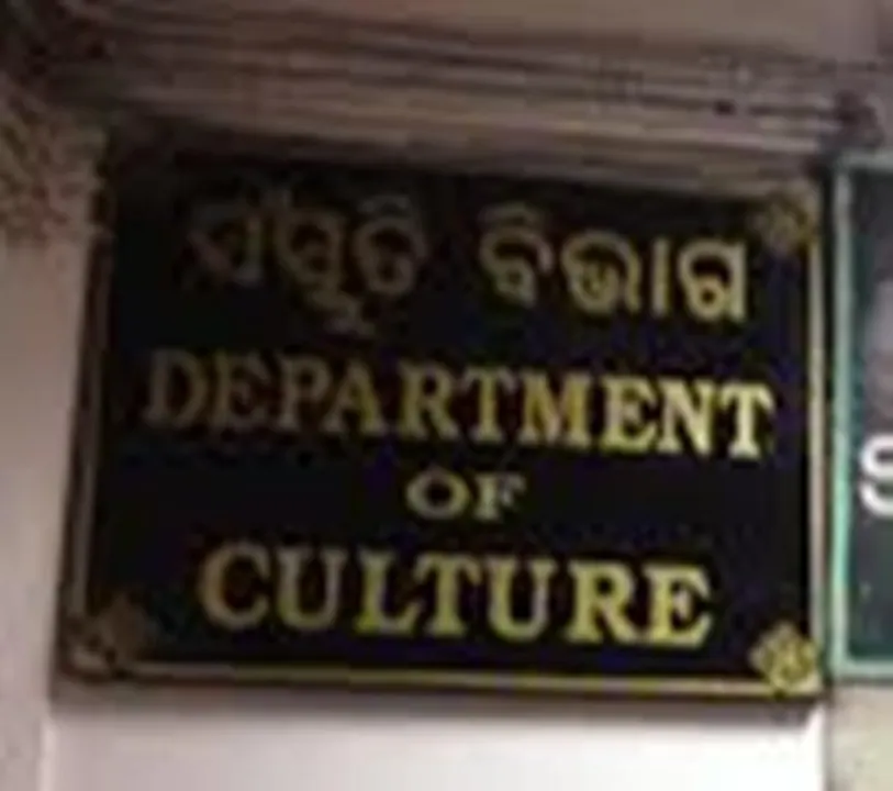  ସଂସ୍କୃତି ବିଭାଗର ଏକାଡେମିରେ ମୁରବି ମରୁଡ଼ି, ନାଁ ଯାଇଛି, ଅନୁମୋଦନ ହେଉନି
