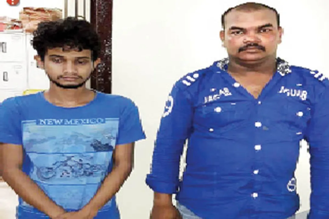  ପୁଲିସ କର୍ମଚାରୀଙ୍କୁ ଆକ୍ରମଣ, ୨ ଗିରଫ
