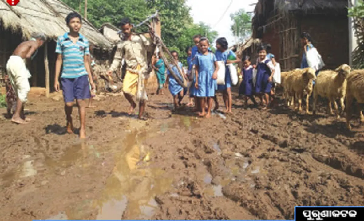  ରାସ୍ତା ଶୋଚନୀୟ, ମରାମତି ଦାବି