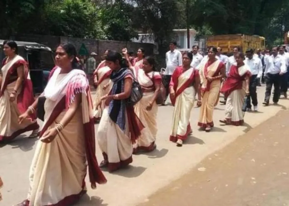  କ୍ରାନ୍ତି ଦିବସକୁ କଳା ଦିବସ ଭାବେ ପାଳିଲେ ଶିକ୍ଷକ
